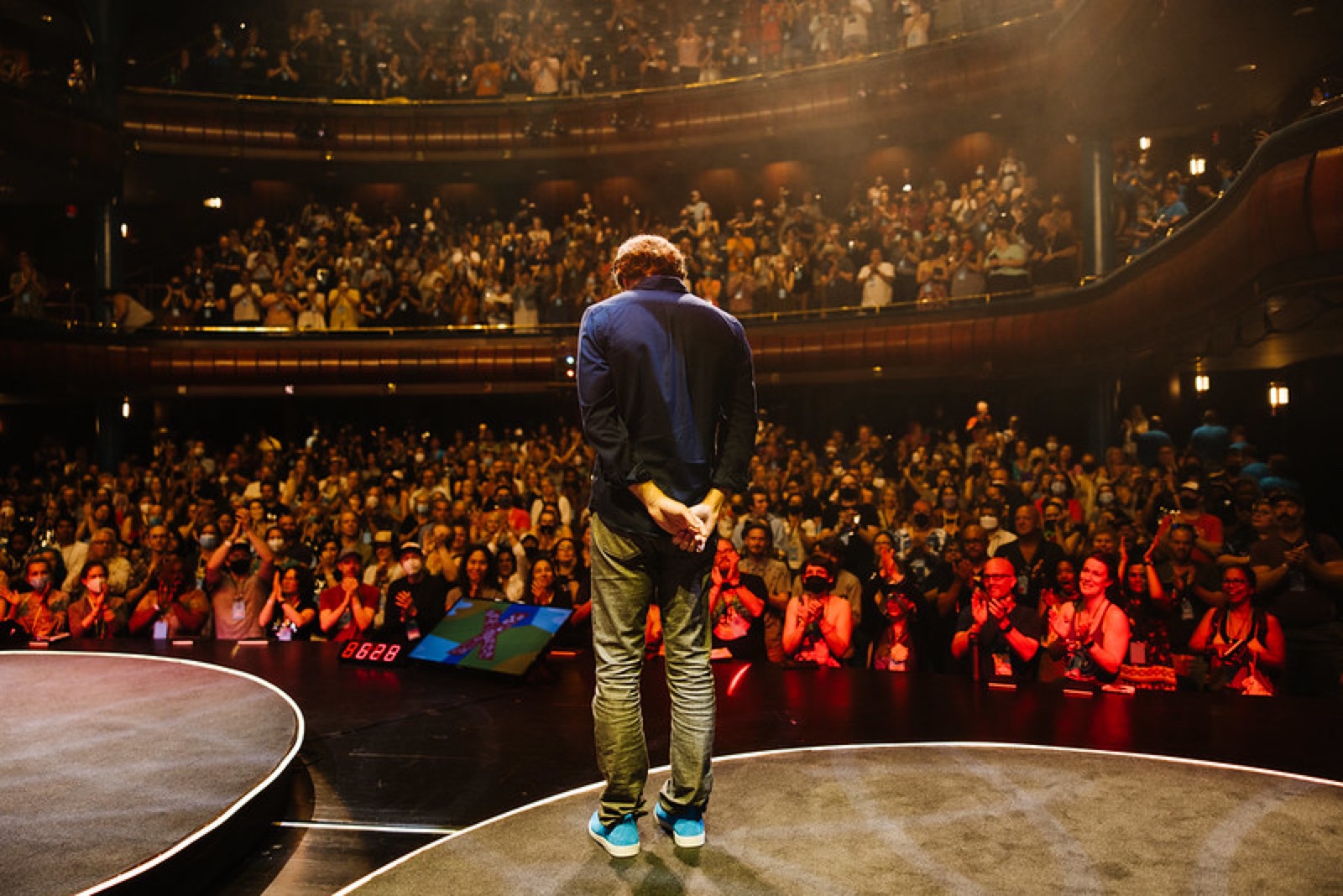 WDSX 2022 — bowing on stage to the closing-night crowd.